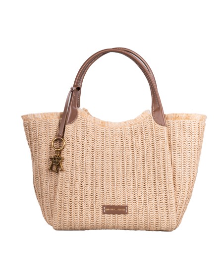 Shop EMPORIO ARMANI  Bag: Emporio Armani woven straw shopper with logo charm.
Woven straw.
Double handle.
Metal logo charm.
Logoed patch.
Dimensions: 30 x 29 x 17.5 cm.
Composition: 85% Polyethylene 15% Polypropylene.
Made in China.. Y3D277 YWQ5D -80016